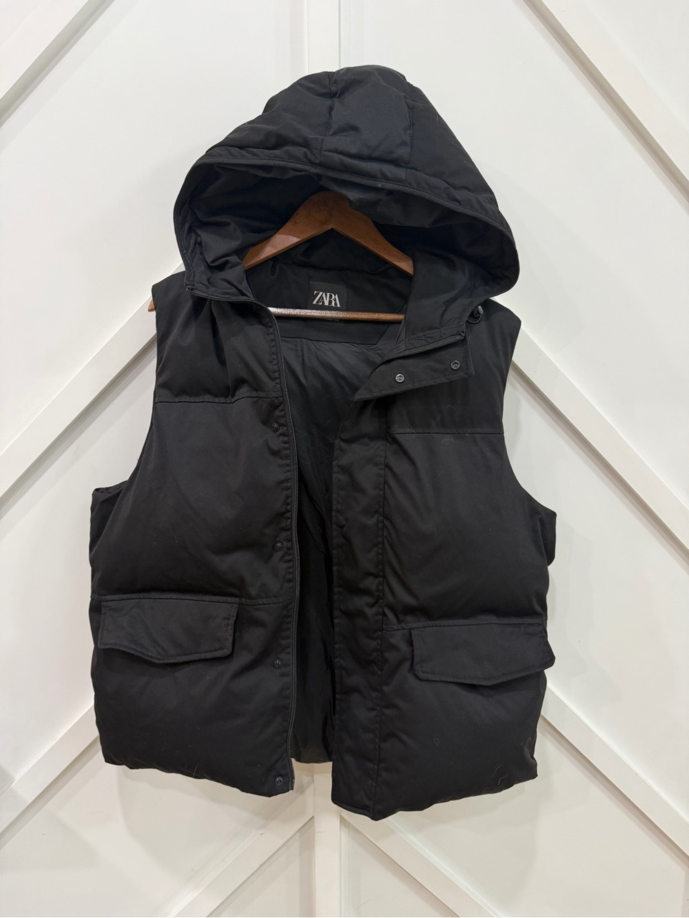 ZARA Black Hooded Puffer Utility Vest | L